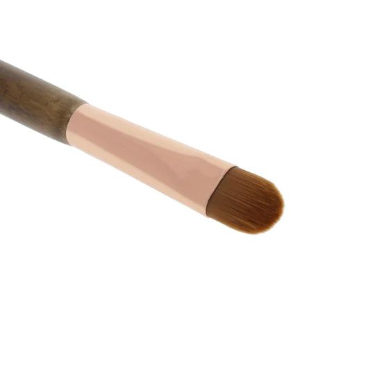 109 - CONCEALER BRUSH AMOR US