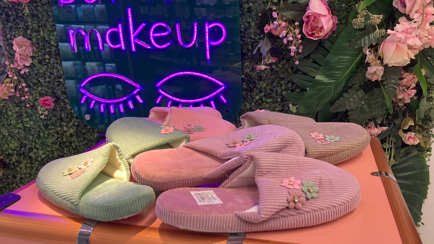 PANTUFLA ESTILO FLORES