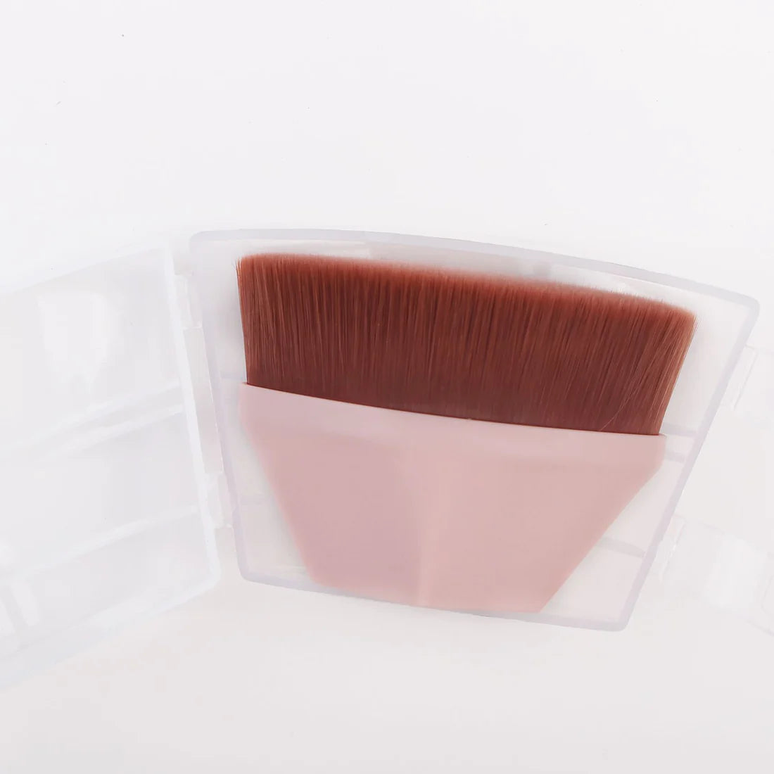 FOUNDATION BRUSH - C LUX