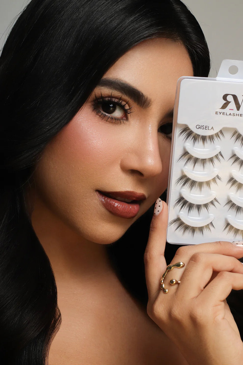 SET 5 PESTAÑAS POSTIZAS RV EYELASHES