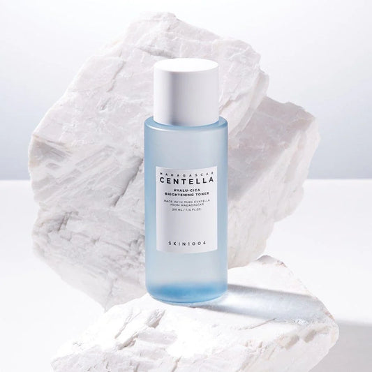Hyalu-Cica Brightening Toner SKIN1004