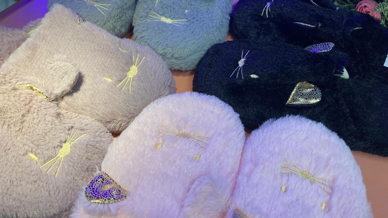 PANTUFLA ESTILO GATO