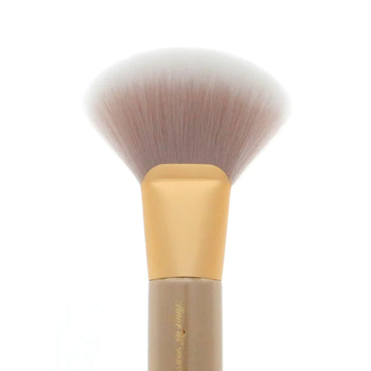 GOLD CRUSH FLUFFY FAN BRUSH #301 AMOR US