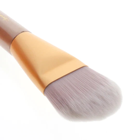 GOLD CRUSH LARGE FOUNDATION BRUSH #302 AMOR US