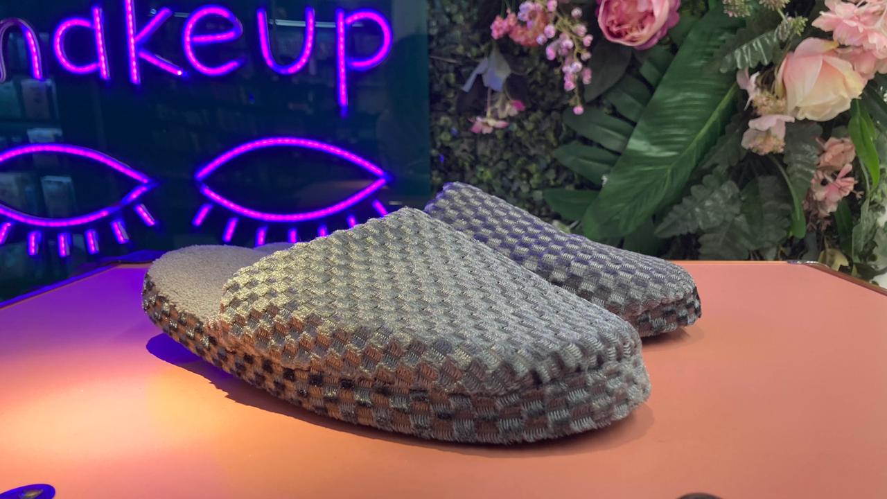 PANTUFLA HOMBRE #4