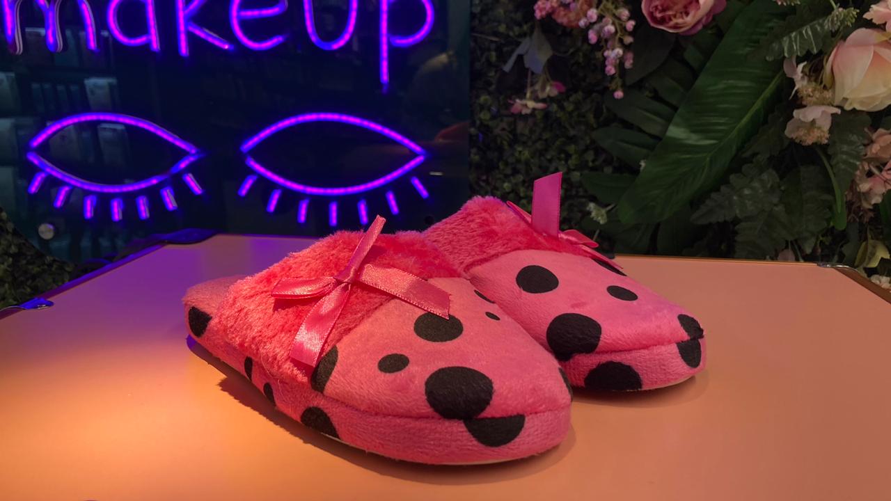 PANTUFLA ESTILO CIRCULOS CON MOÑO